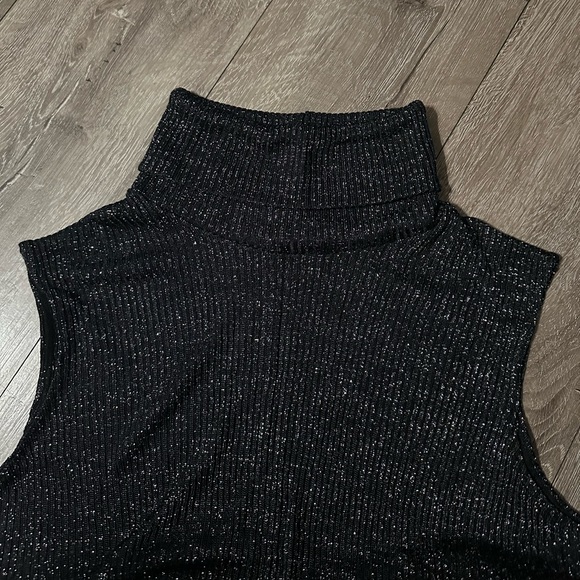 Vintage | Devonshire Cream | Turtleneck Tank Top | XL - Picture 2 of 4